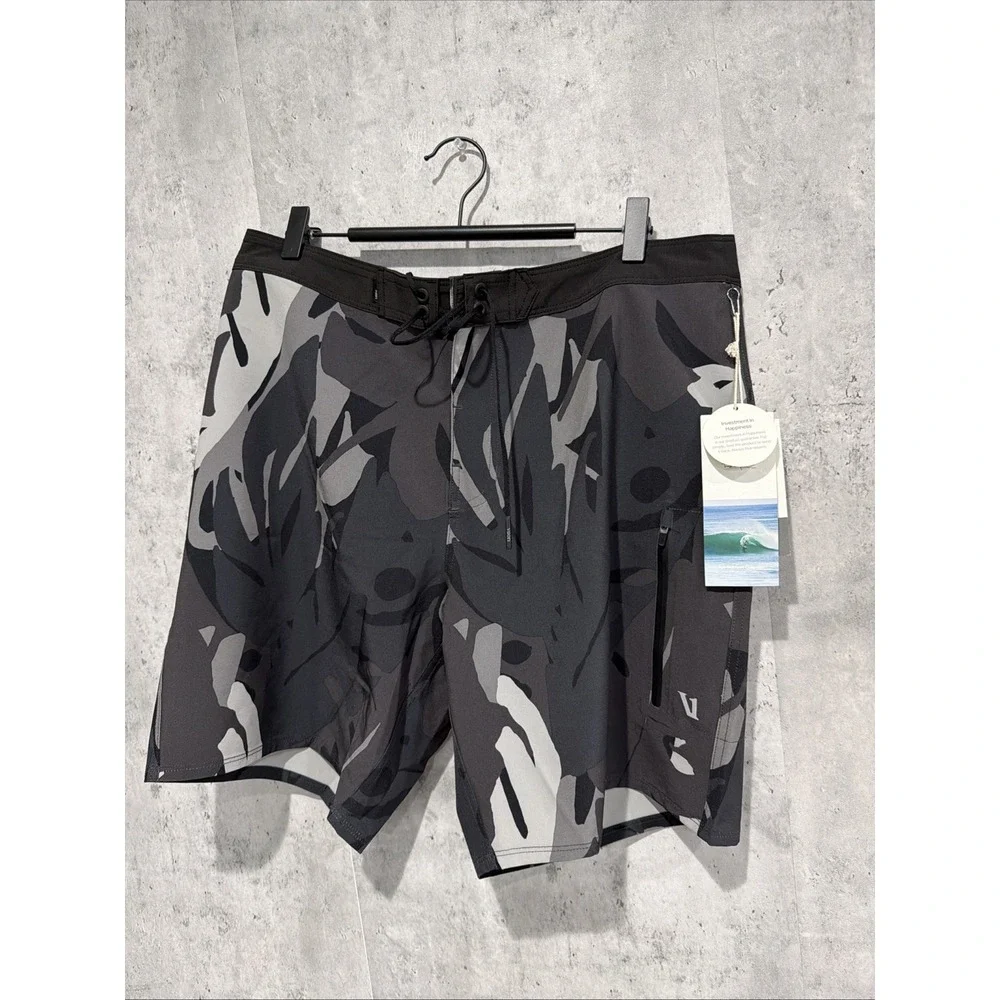 Vuori Board Shorts Mens 33 Camo Infinity Boardshort Rob Machado Swim Trunks Surf